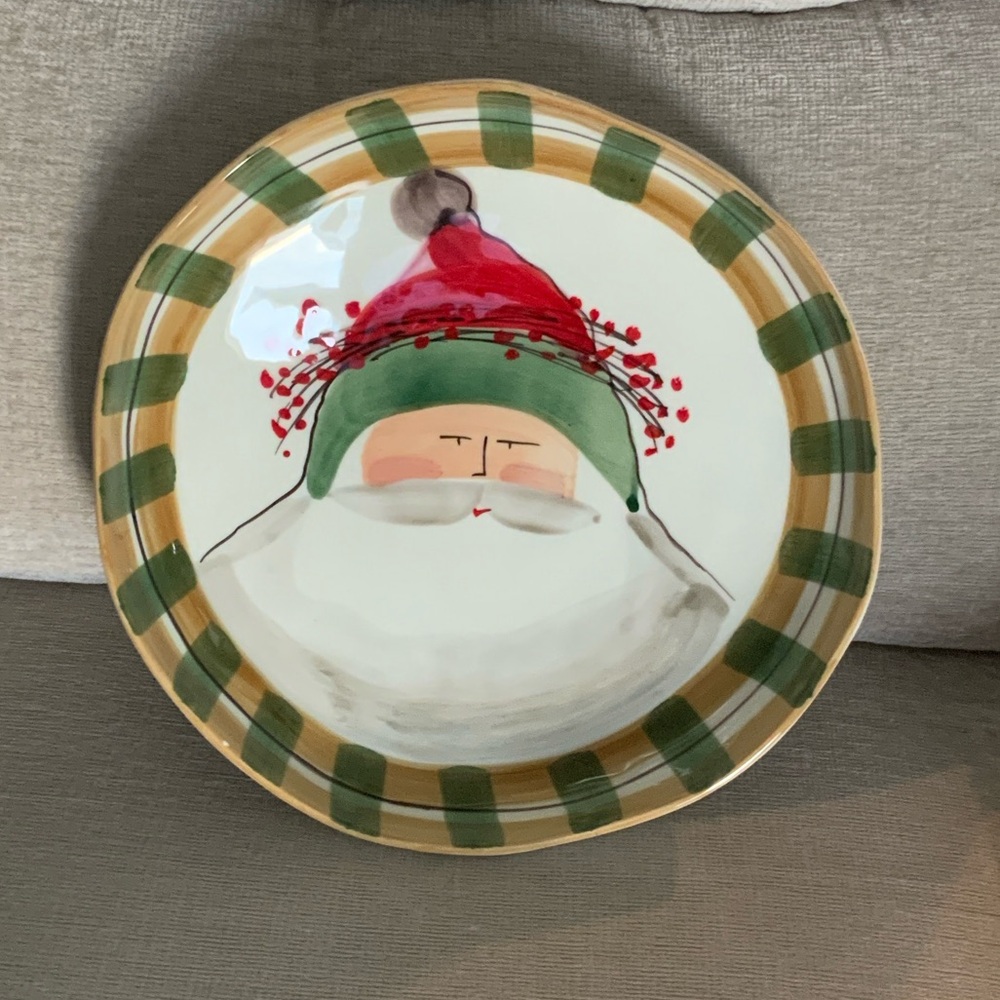 Vietri Retired Large  Old St Nick Bowl with Green and Red Berry Accents